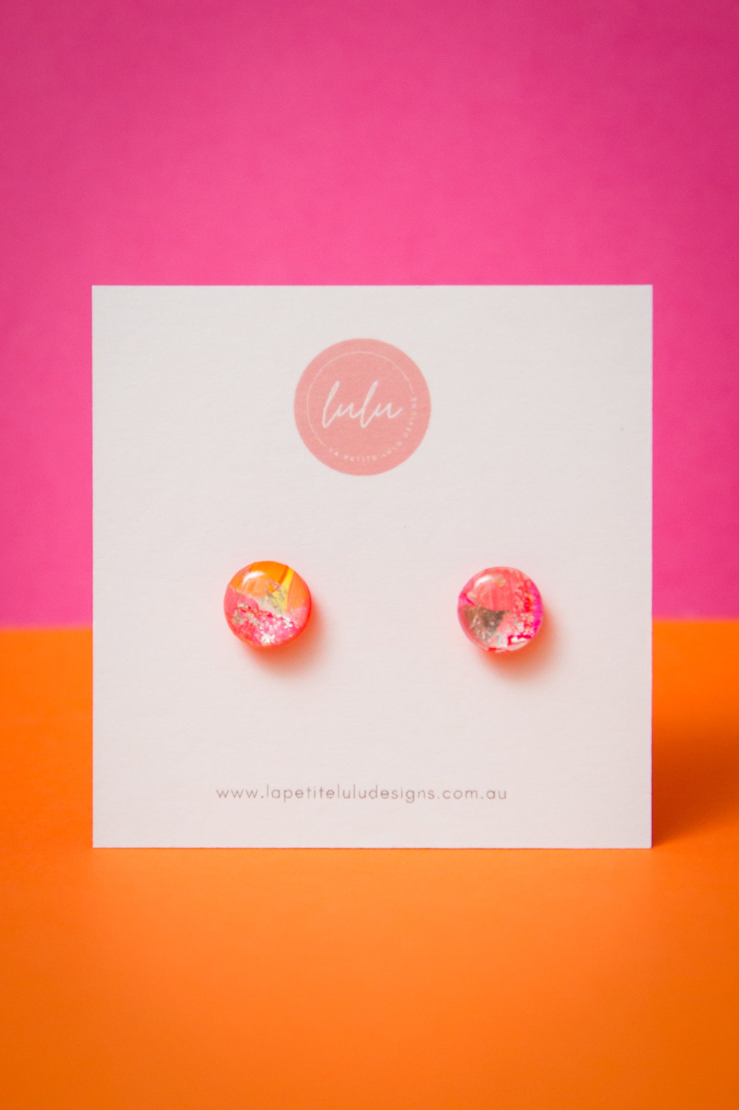 Circle Studs (petite) | Neon Mirage