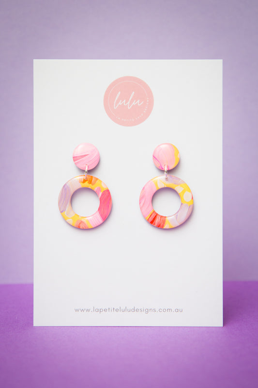 Olivia Dangle | Topsy Turvy Tulips