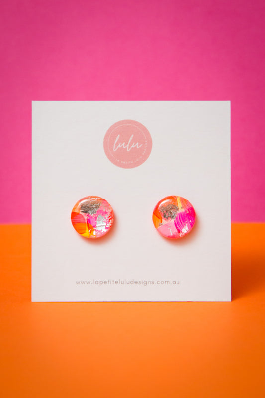 Circle Studs (midi) | Neon Mirage